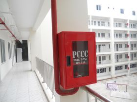 Tủ chữa cháy nhà nghỉ Young Fast